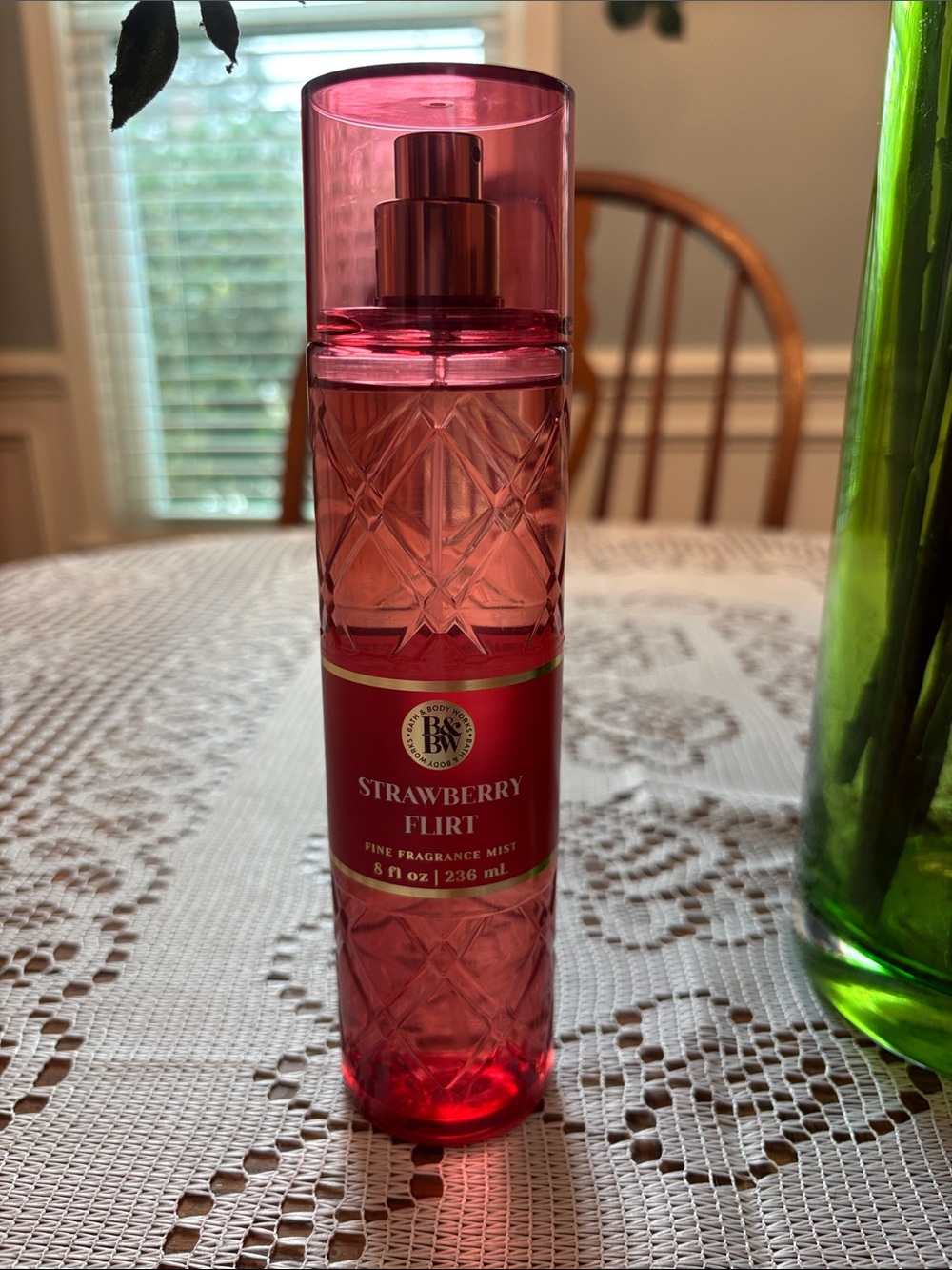 Bath & Body Works Strawberry Flirt Mist